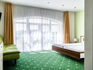 Prodej ubytování, Rosovice, 900 m2