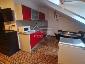 Pronájem bytu 1+kk, Jičín, Kollárova, 50 m2