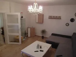 Prodej rodinného domu, Teplice, Modlanská, 250 m2