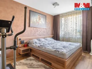 Prodej bytu 3+kk, Průhonice, Na Sídlišti III, 67 m2