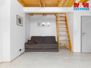 Prodej bytu 1+kk, Mikulov, Koněvova, 23 m2