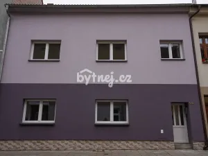 Pronájem bytu 2+kk, Louny, Jablonského, 45 m2