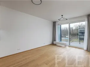 Pronájem bytu 2+kk, Praha - Smíchov, Luciana Blagy, 55 m2