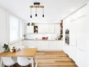 Pronájem bytu 3+kk, Praha - Karlín, Molákova, 72 m2