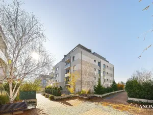 Prodej bytu 3+kk, Praha - Dolní Chabry, K Beranovu, 88 m2