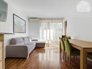 Prodej bytu 2+kk, Praha - Malešice, Prorektorská, 50 m2