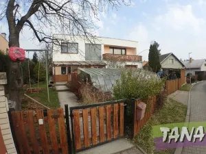 Prodej rodinného domu, Semčice, 300 m2