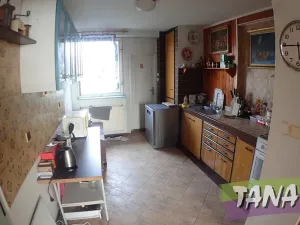 Prodej rodinného domu, Semčice, 300 m2