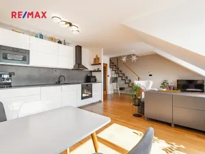 Prodej bytu 3+kk, Praha - Vršovice, Přípotoční, 110 m2