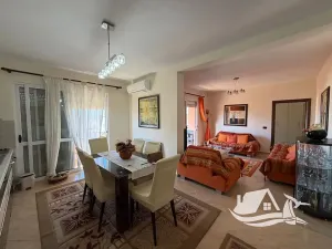 Prodej bytu 3+kk, Golem, Albánie, 100 m2