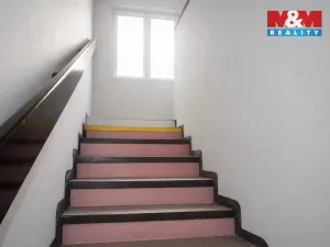 Pronájem kanceláře, Plzeň, Bělohorská, 13 m2