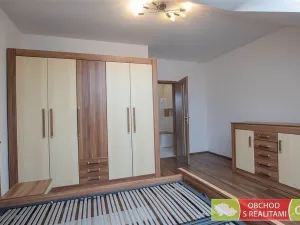 Pronájem bytu 2+kk, Přezletice, Pod Zahrady, 66 m2