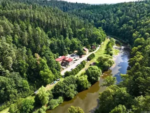 Prodej restaurace, Tábor, Lužnické údolí, 694 m2