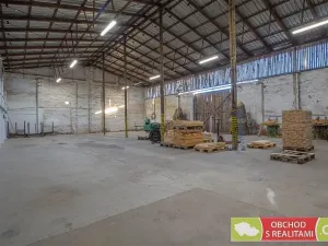 Pronájem skladu, Morašice, 2710 m2