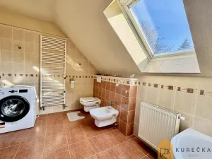 Prodej chalupy, Karlovice, 195 m2