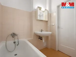 Pronájem bytu 1+kk, Praha - Vršovice, Ruská, 35 m2