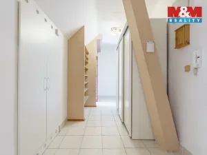 Pronájem bytu 3+1, Cheb, Cechovní, 130 m2