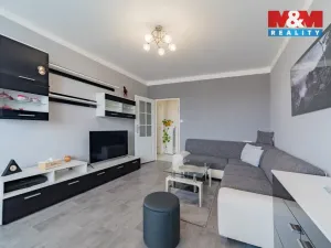 Prodej bytu 2+1, Cheb, Šeříková, 56 m2