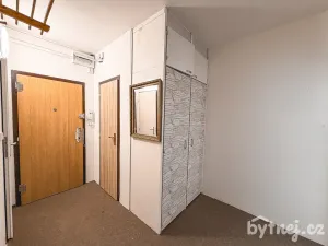 Pronájem bytu 3+1, Olomouc - Povel, Schweitzerova, 61 m2