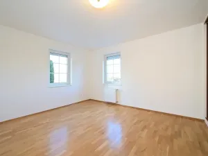 Pronájem rodinného domu, Popovičky, Na Skalce, 242 m2