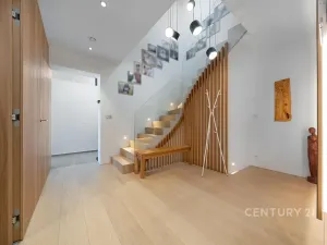 Prodej vícegeneračního domu, Praha - Malešice, Dubského, 321 m2