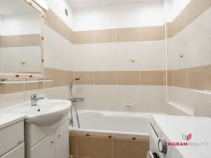 Pronájem bytu 3+1, Trutnov - Dolní Předměstí, Libušinka, 75 m2