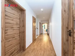 Pronájem rodinného domu, Mnichovice, Myšlínská, 221 m2