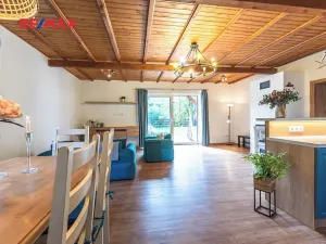 Pronájem rodinného domu, Mnichovice, Myšlínská, 221 m2