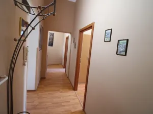 Pronájem bytu 2+1, Karlovy Vary, I. P. Pavlova, 54 m2