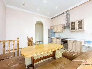 Prodej bytu 2+kk, Praha, Slavíkova, 105 m2