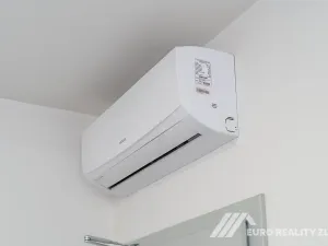 Prodej skladu, Zlín, Šrámkova, 643 m2