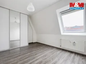 Pronájem bytu 2+kk, Praha - Kyje, Lipnická, 38 m2