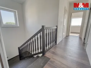 Prodej rodinného domu, Vodochody - Hoštice, Na Kopečku, 168 m2