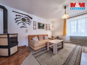 Prodej rodinného domu, Jankov - Holašovice, 250 m2