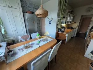 Prodej bytu 3+1, Dubí, Tovární, 81 m2