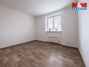 Prodej bytu 2+1, Milovice, Dukelská, 61 m2