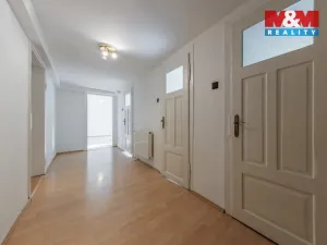 Prodej bytu 4+1, Kraslice, Čs. armády, 136 m2