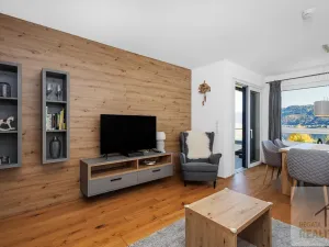 Prodej bytu 3+kk, Treffen am Ossiacher See, Rakousko, Bergstraße, 75 m2