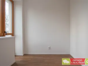 Pronájem bytu 3+kk, Praha, Na Výšince, 50 m2