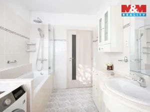 Pronájem bytu 3+1, Louny, Petra Obrovce, 75 m2