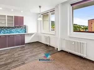 Pronájem bytu 3+kk, Teplice, Rovná, 67 m2