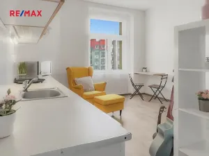 Pronájem bytu 1+kk, Praha - Vršovice, Orelská, 24 m2