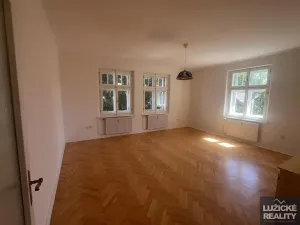 Pronájem bytu 2+1, Cvikov, Československé armády, 79 m2