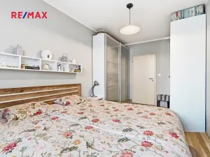 Prodej bytu 2+kk, Praha - Hostavice, U Hostavického potoka, 50 m2
