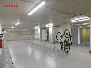 Pronájem bytu 2+kk, Praha - Modřany, Mezi vodami, 56 m2