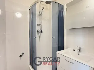 Prodej bytu 1+kk, Praha - Letňany, Třinecká, 41 m2