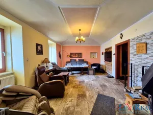 Prodej vícegeneračního domu, Kasejovice, 433 m2