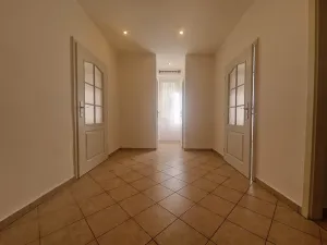 Pronájem bytu 3+1, Praha - Vinohrady, Kouřimská, 68 m2