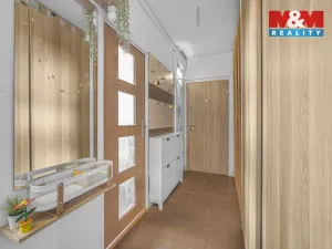 Prodej bytu 3+kk, Praha - Černý Most, Doležalova, 72 m2