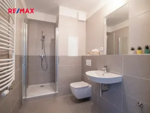 Prodej bytu 1+kk, Praha - Ruzyně, Stočesova, 30 m2